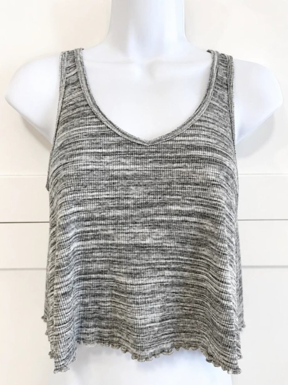 Hollister Gray Ribbed Tank Top - Size X Small